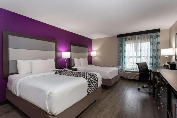 La Quinta Inn & Suites by Wyndham Effingham image 30
